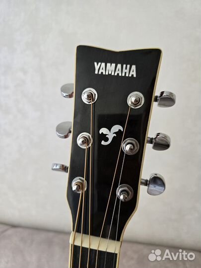 Акустическая гитара Yamaha fg830