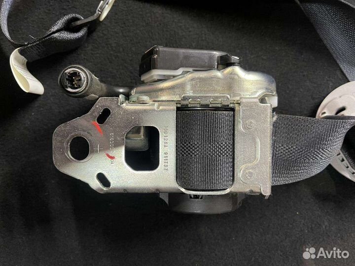 Ремень безопасности передний Toyota Camry V50