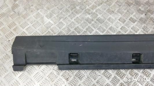 Накладка на порог volkswagen passat CC (76F10GZ01)