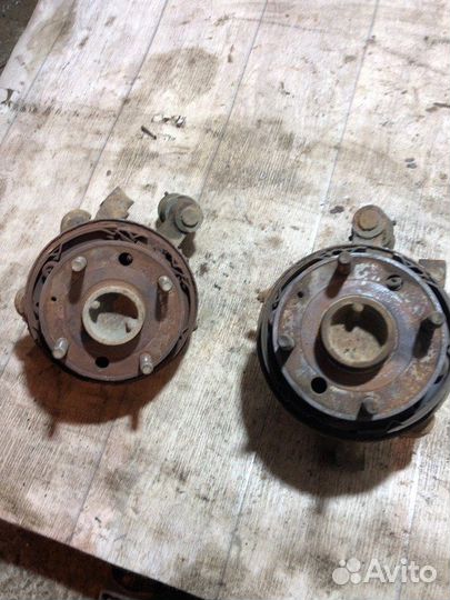 Кулак поворотный задний Chevrolet Lacetti седан