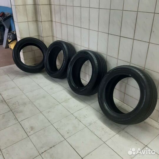 Yokohama Advan Sport V105C 245/50 R18