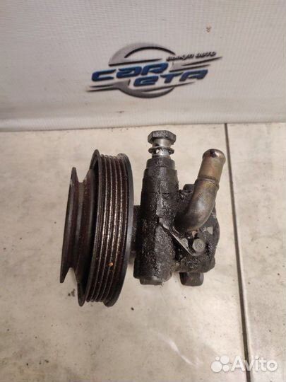 Насос гидроусилителя руля Volkswagen Passat B5 AEB