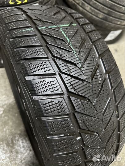 Vredestein Wintrac Xtreme S 205/45 R17