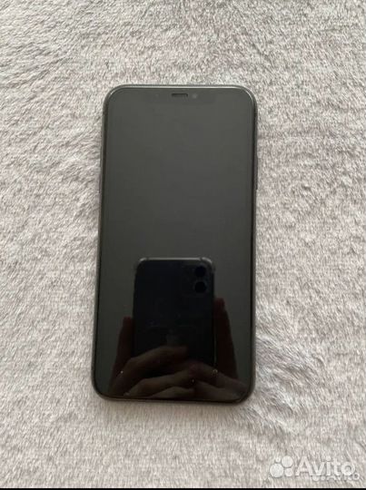 Телефон iPhone 11 128