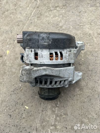 Генератор Тойота Камри 50 2.5