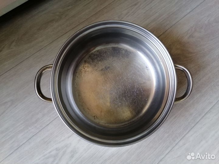 Кастрюля из нержавейки, 1,9литра