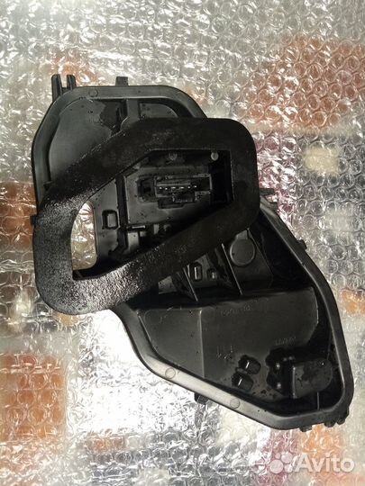 Плата заднего фонаря правого Renault Sandero 2015