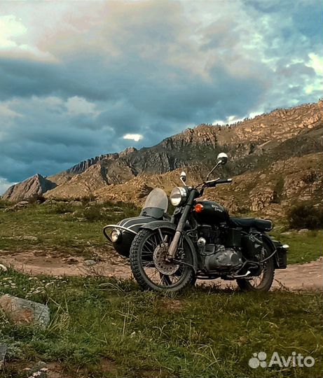 Royal Enfield Bullet 500 EFI с коляской Rocket