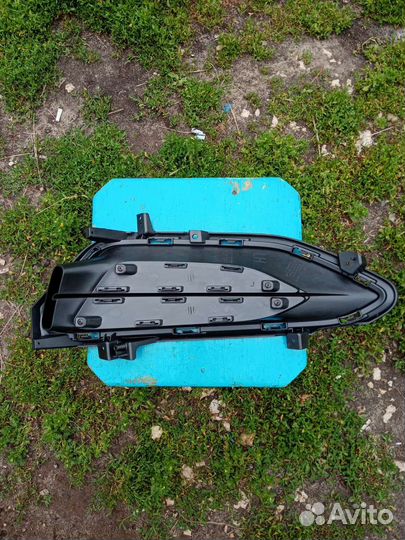 Заглушка противотуманной фары