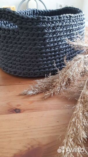 Корзина для хранения вязаная