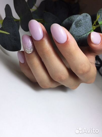 Маникюр и педикюр