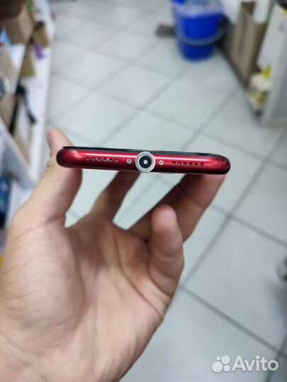 Телефон iPhone xr