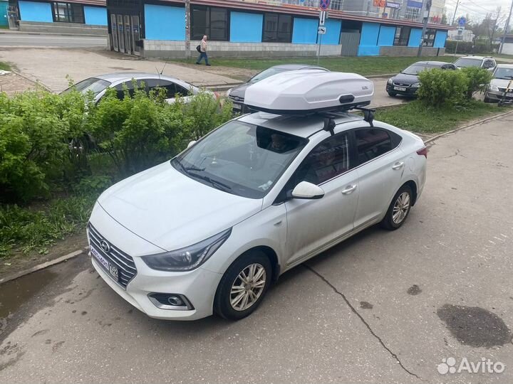 Багажник бокс на крышу Hyundai Solaris (2017)