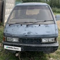 Nissan Largo 2.0 AT, 1988, 100 000 км, с пробегом, цена 65 000 руб.