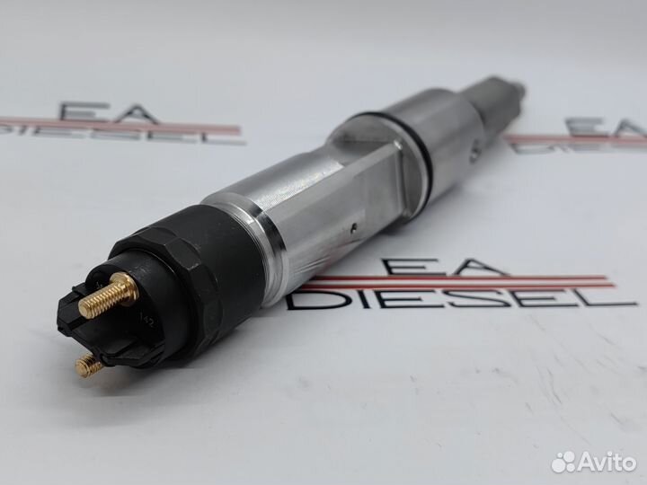 Форсунка 0445120142