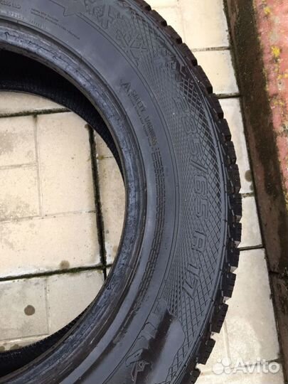 Gislaved Nord Frost 5 235/65 R17