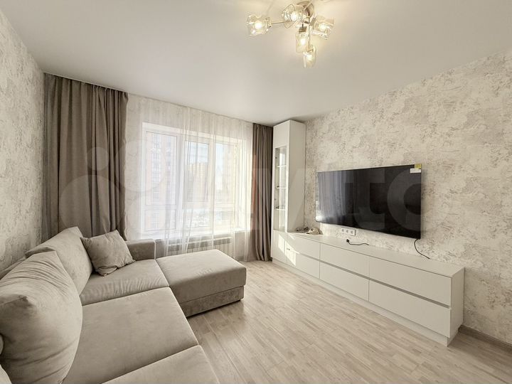 2-к. квартира, 60 м², 8/18 эт.