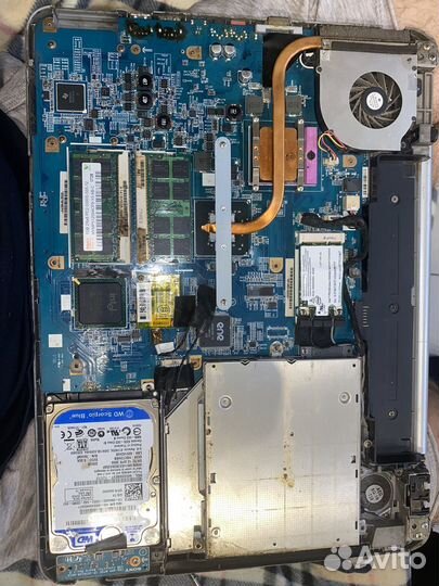 Ноутбук на запчасти