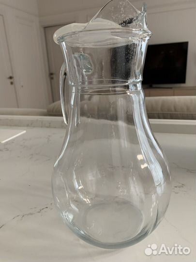 Графин стекляный 1,8л