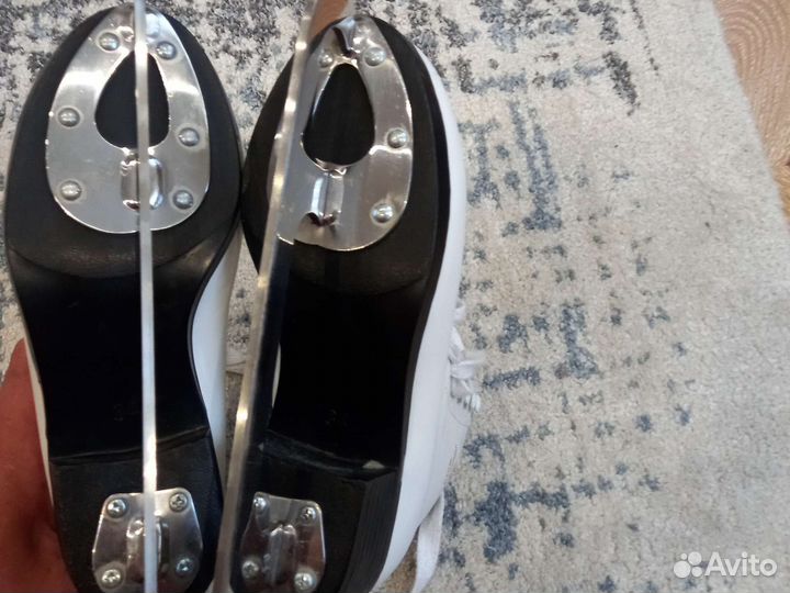 Коньки фигурные р 34