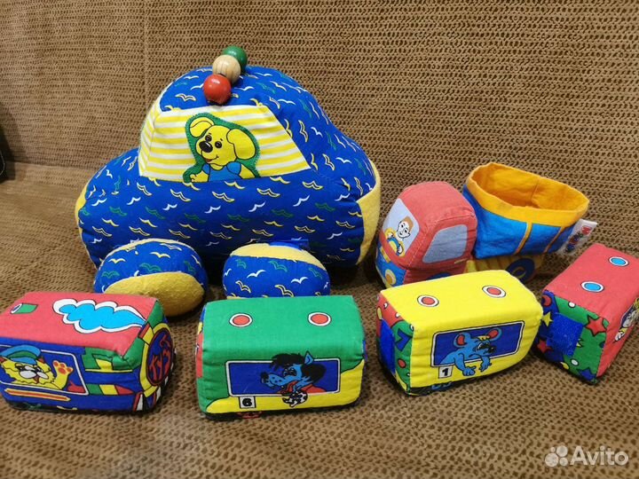 Развивающие игрушки для малышей
