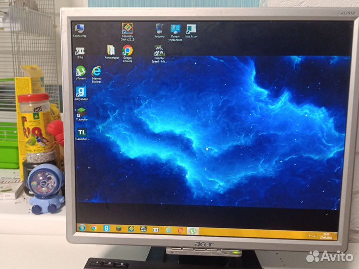 Монитор Acer17
