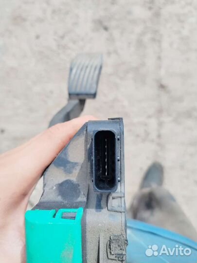 Педаль тормоза газа Opel Corsa D