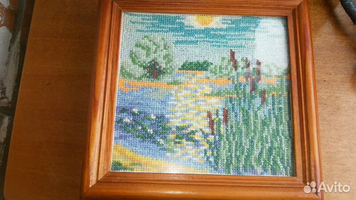 Картина, вышитая крестом