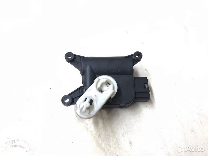 Моторчик печки 3C0907511R Passat B7