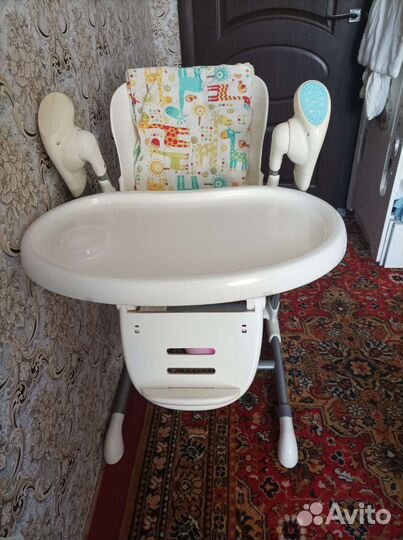 Стульчик для кормления-качели 2 в 1 nuovita