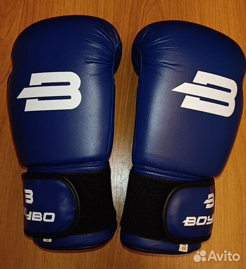 Экипировка для кикбоксинга,тайского бокса