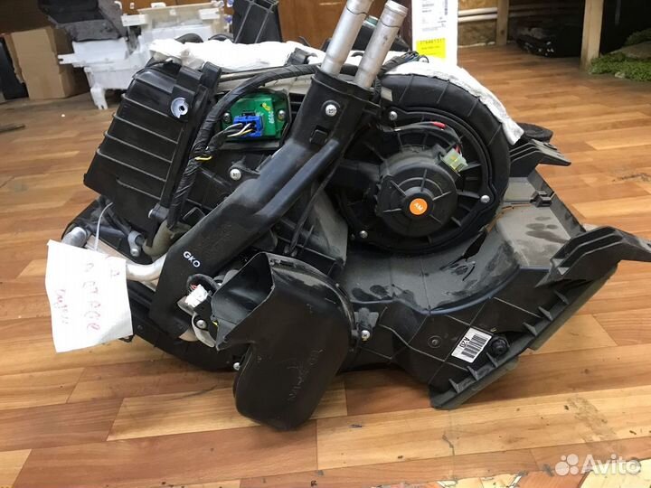 Отопитель салона Kia Soul AM с дизеля