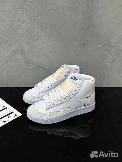 Nike Blazer Mid 77 LX White