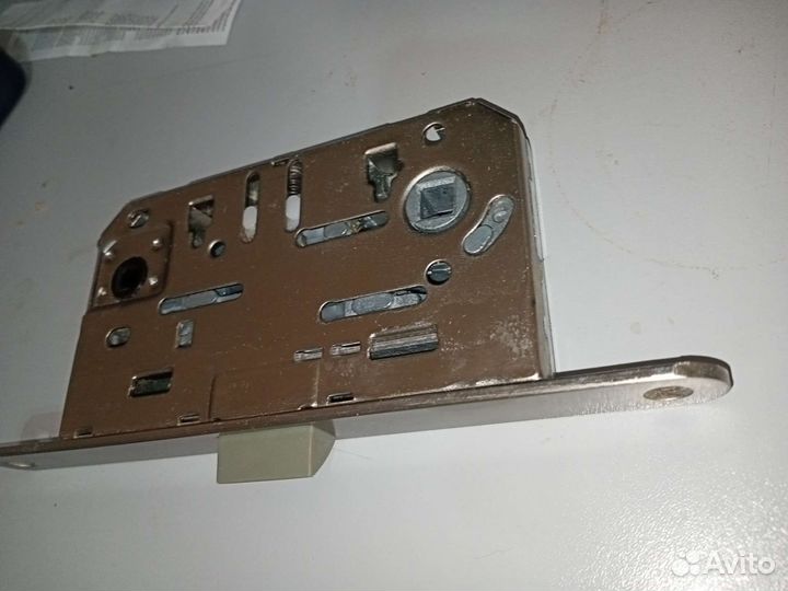 Защелка дверная большая