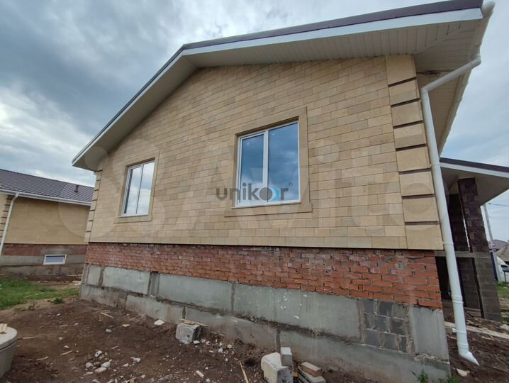 Дом 140 м² на участке 6 сот.