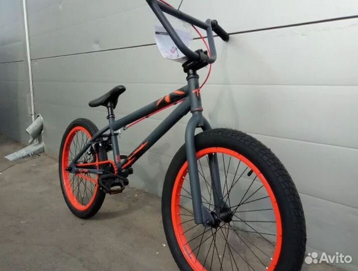 Велосипед BMX новый