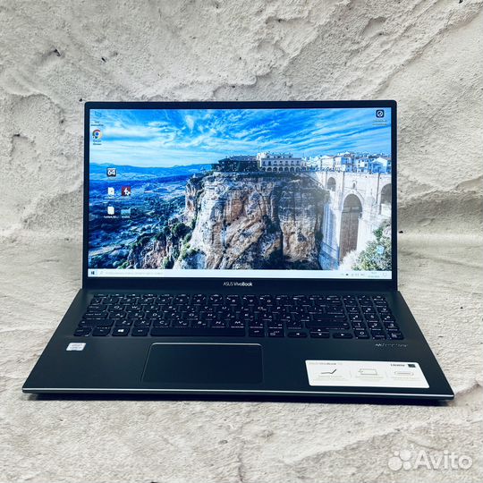 Ноутбук Asus X512U Intel i7-10510U и GeForce MX110