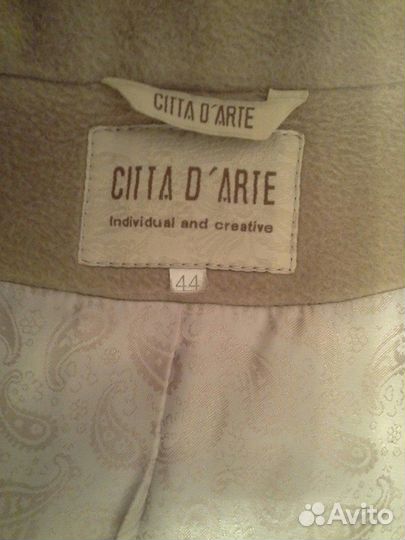 Пальто шерсть/кашемир 44RU/4 штуки