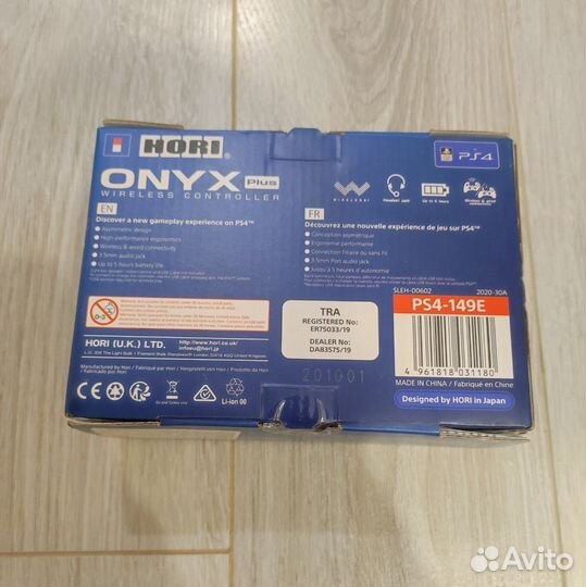 Геймпад Hori Onyx Plus Wireless PS4/PC (новый)