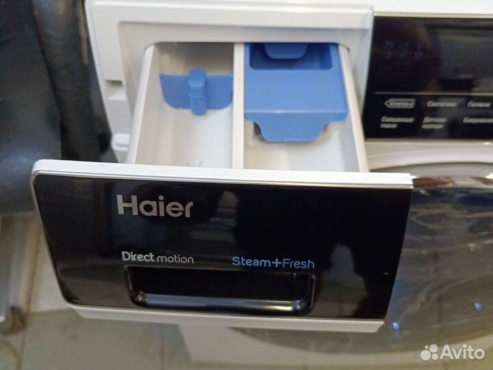 Новая стиральная машина сушкой Haier HWD100-B14979