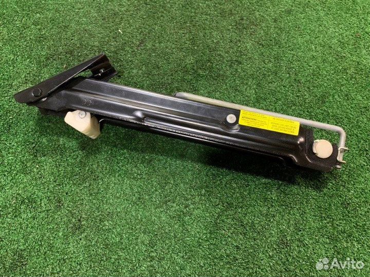 Домкрат Mercedes-Benz R-Class W251 272967 2006