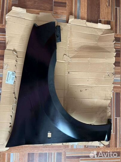 Крыло переднее левое renault logan 2