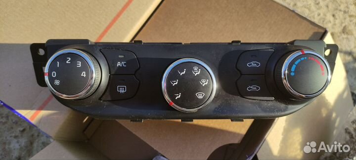 Блок управления печкой с кондиционером kia ceed jd