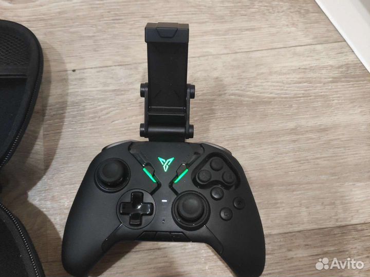 Геймпад Flydigi apex 2