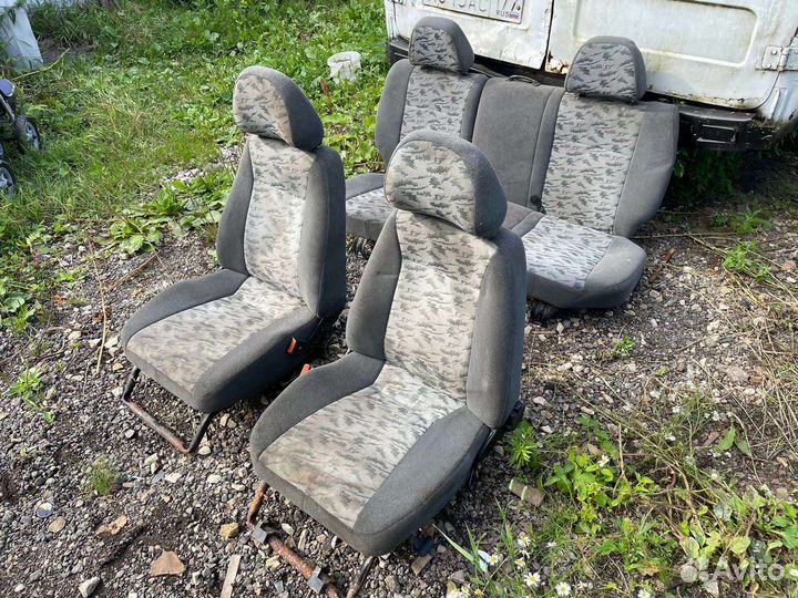 Сидения ваз 2112 комплект
