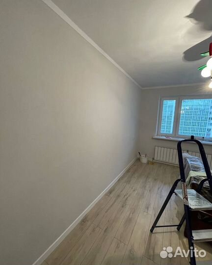 Поклейка обоев, покраска стен, шпаклевка