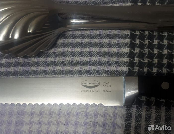 Нож для хлеба и кух.щипцы.Нерж