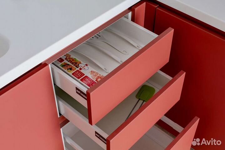 Встроенная кухня от производителя