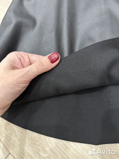 Юбка H&M экокожа для девочки размер 128