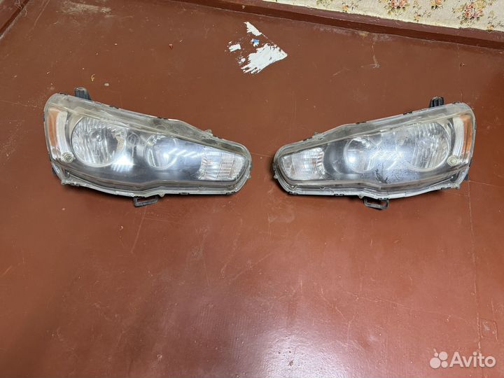 Фары lancer 10